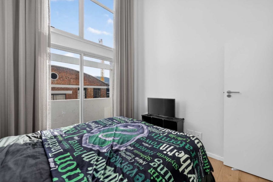 2 Bedroom Property for Sale in Gardens Western Cape